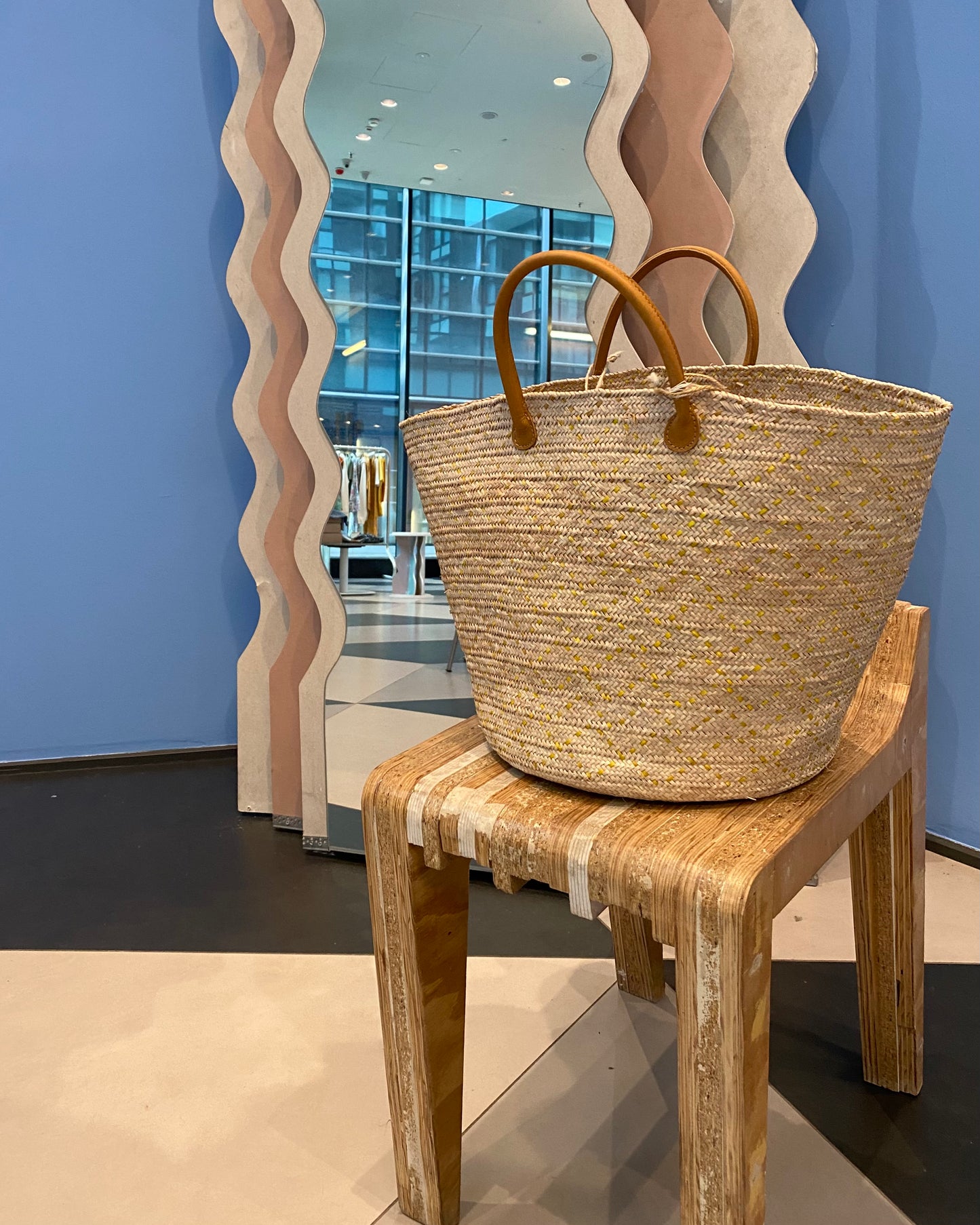 ALMASI: Yellow Diamond Palm Beach Bag