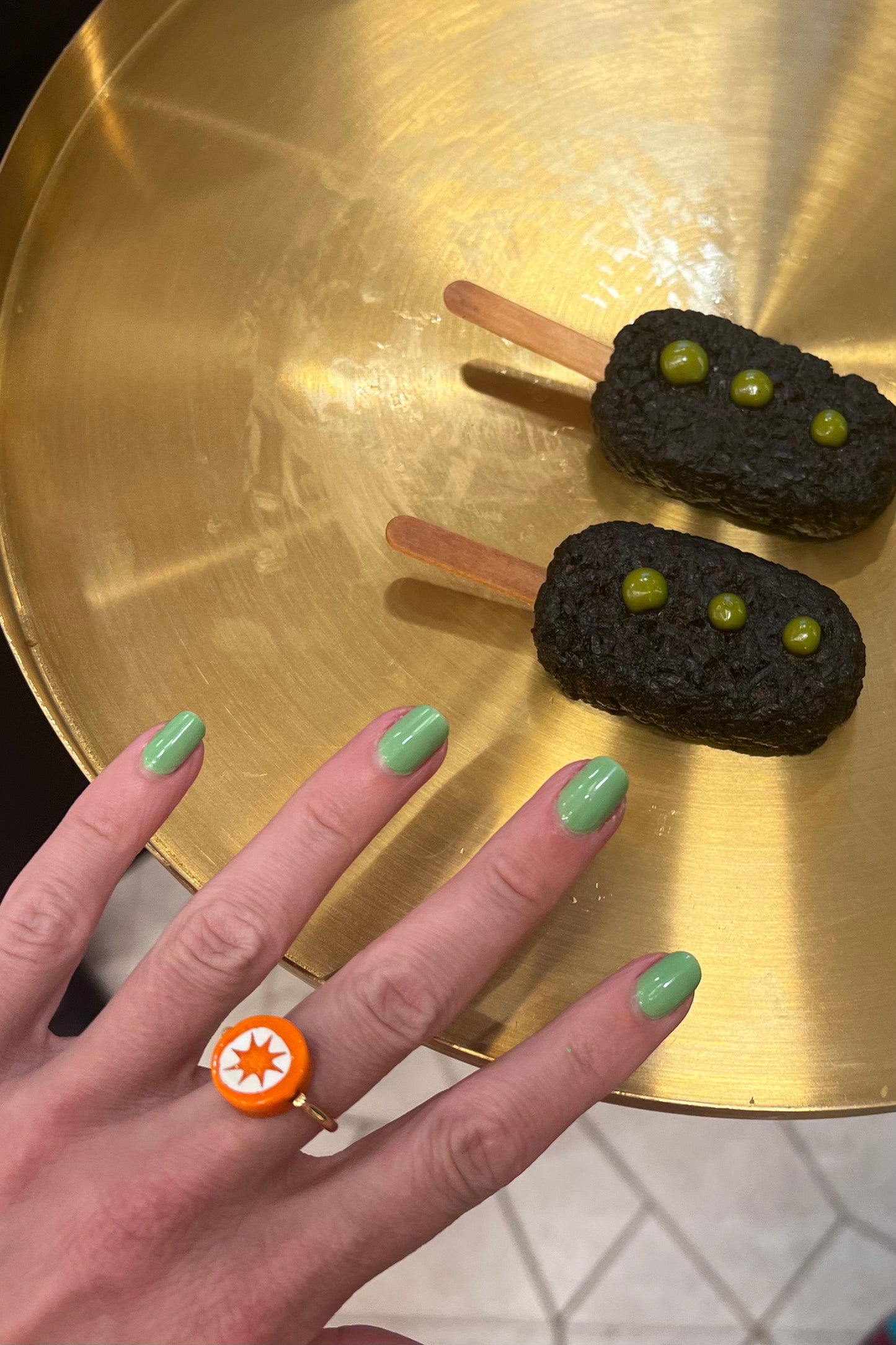 Surprise Ring - Amourrina X gOOOders