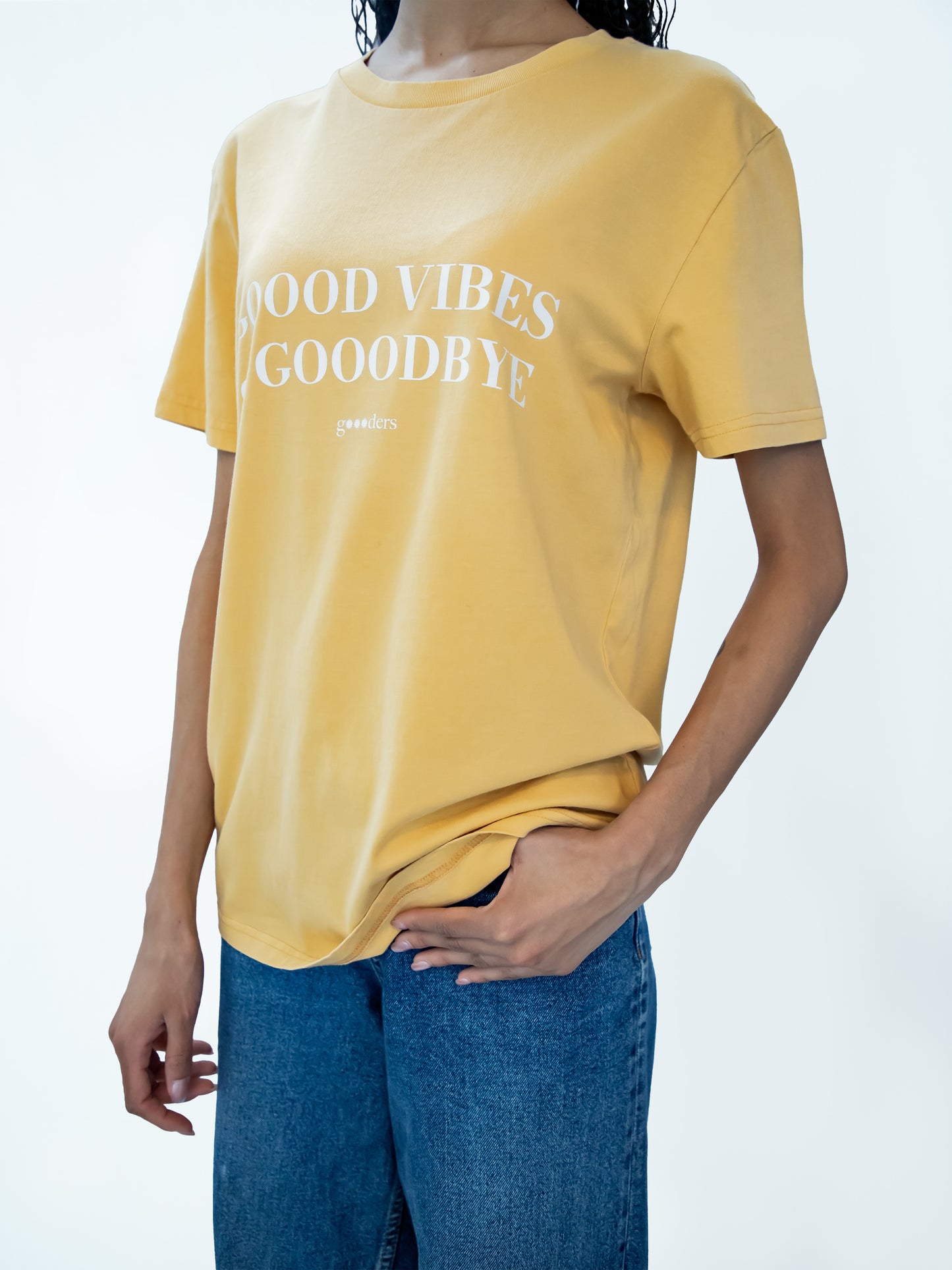 "gOOOd vibes or gOOOdbye" T-Shirt