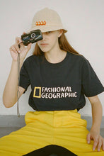 Load image into Gallery viewer, Organic Cotton Fashional Geographic t-shirt
