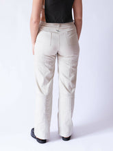 Load image into Gallery viewer, Bambù Trousers in Off White Cotton
