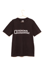 Load image into Gallery viewer, Organic Cotton Fashional Geographic t-shirt
