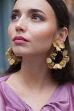 Load image into Gallery viewer, Verbena Jazmin Oro Earrings
